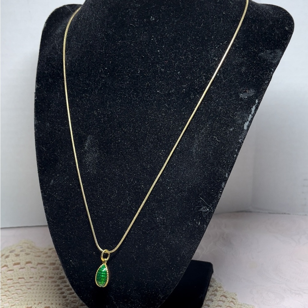 Joan Rivers Teardrop Pendant Necklace Gold Tone Color-Shift Design 20”